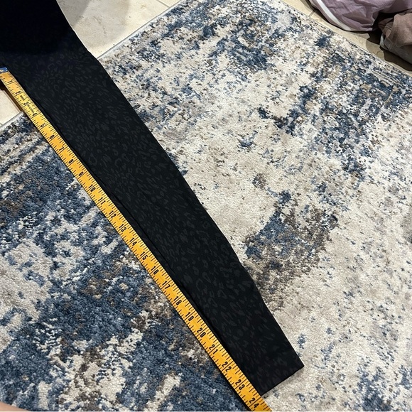 Spanx Black & Gray Speckled Print Hi-Rise Leggings Size Small - Picture 8 of 8